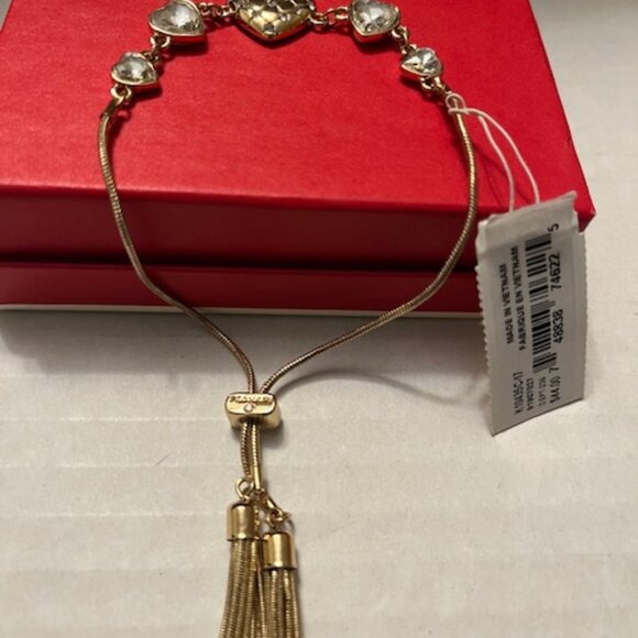 Tahari hearts bracelet. - Picture 1 of 3